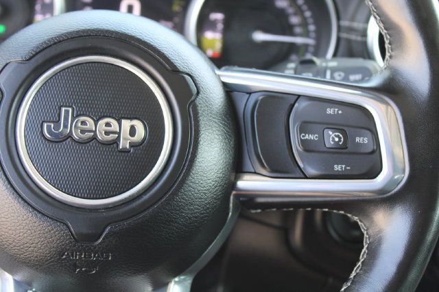 Used 2023 Jeep Wrangler Unlimited Sahara w/ Cold Weather Group AWD/4WD image 19