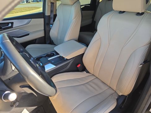 Used 2022 Acura MDX SH-AWD w/ Technology Package image 14