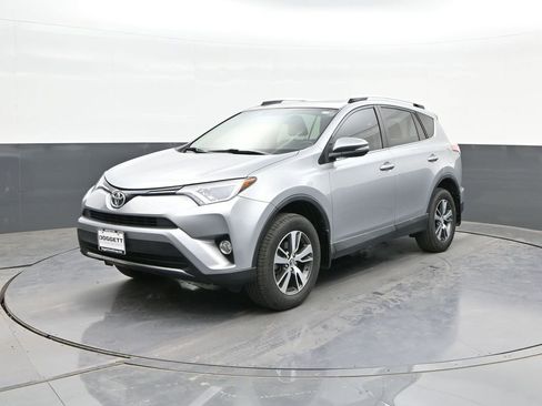 Used 2016 Toyota RAV4 XLE FWD image 30
