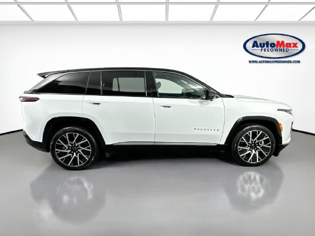 Used 2025 Jeep Wagoneer S Limited AWD/4WD image 10