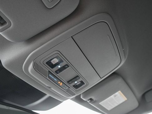 Certified 2023 Ford Explorer XLT w/ Equipment Group 202A image 41