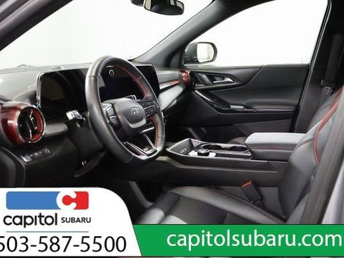 Used 2025 Chevrolet Equinox RS AWD/4WD image 12