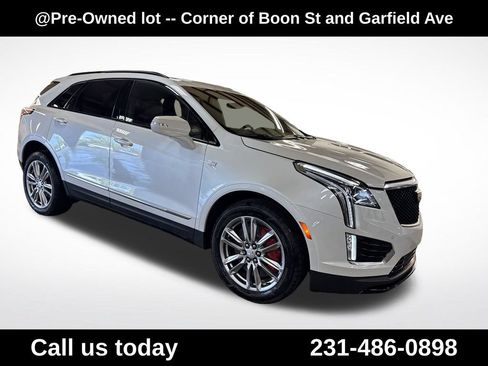 Used 2024 Cadillac XT5 Sportv w/ LPO, Floor Liner Package AWD/4WD image 7