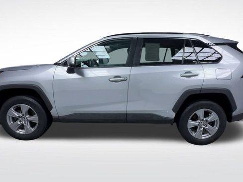 Certified 2022 Toyota RAV4 XLE AWD/4WD image 21