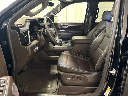 Used 2023 GMC Sierra 1500 Denali AWD/4WD image 16