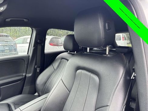 Used 2021 Mercedes-Benz GLA 250 4MATIC image 5