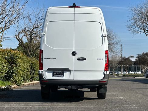 New 2026 Mercedes-Benz Sprinter 2500 image 4