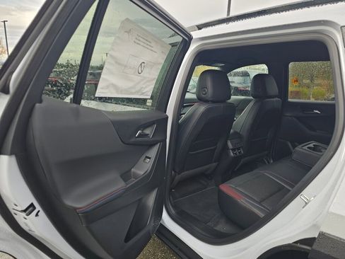 New 2026 Chevrolet Equinox RS w/ Convenience Package III image 23