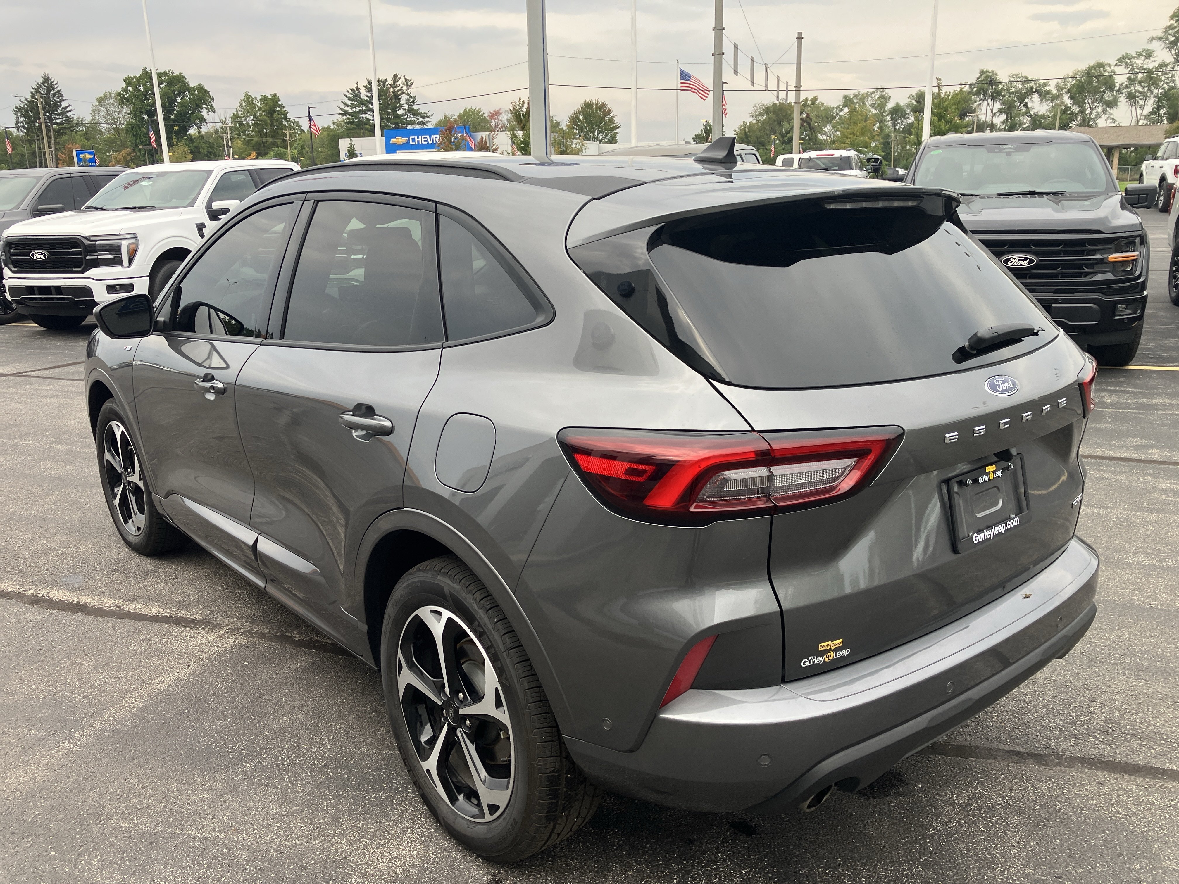 Certified 2024 Ford Escape ST-Line Elite w/ Premium Technology Package AWD/4WD image 5