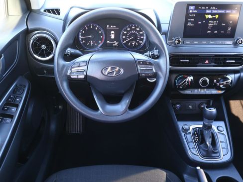 Used 2023 Hyundai Kona SEL w/ Cargo Package image 9