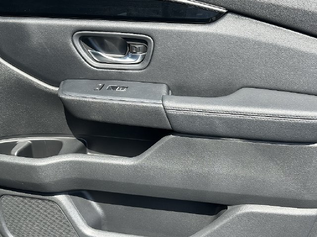 Used 2024 Honda Pilot EX-L image 11