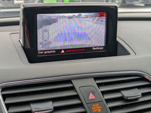 Used 2018 Audi Q3 2.0T Premium FWD image 13