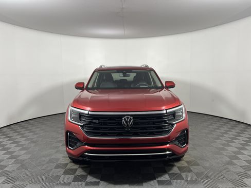 Used 2024 Volkswagen Atlas SEL Premium R-Line AWD/4WD image 6