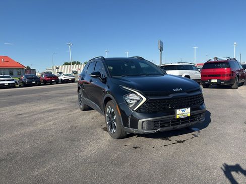 Used 2023 Kia Sportage X-Line w/ X-Line Premium Package AWD/4WD image 3