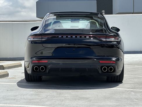 Used 2022 Porsche Panamera 4S AWD/4WD image 7