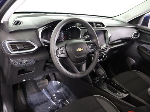 Used 2021 Chevrolet TrailBlazer LT w/ Convenience Package image 25