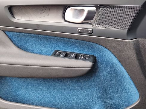 Used 2023 Volvo C40 P8 Recharge Plus AWD/4WD image 13