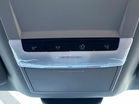 New 2025 Nissan Sentra SV image 37