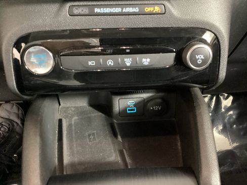 Used 2023 Ford Escape Active w/ Tech Pack #2 image 28