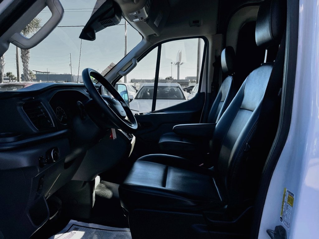 Used 2024 Ford Transit 250 148 High Roof w/ Load Area Protection Package RWD image 12