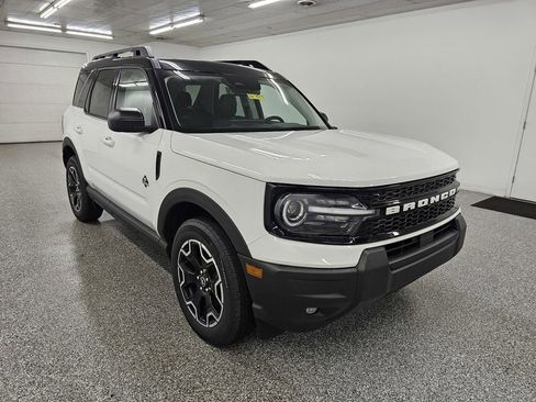New 2025 Ford Bronco Sport Outer Banks AWD/4WD image 4