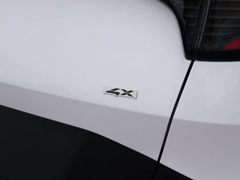 New 2026 Kia Sportage LX w/ LX Convenience Package AWD/4WD image 7