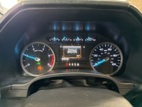 Used 2022 Ford F250 XL w/ Power Equipment Group image 24