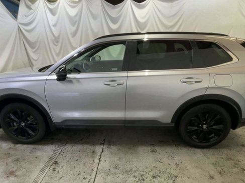 Used 2023 Honda CR-V Sport Touring image 5