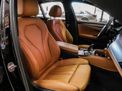 Used 2018 BMW 540i image 36