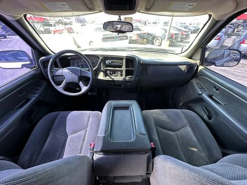 Used 2006 Chevrolet Silverado 1500 LS image 2