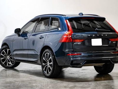 Used 2023 Volvo XC60 B5 Plus w/ Protection Package Premier AWD/4WD image 13