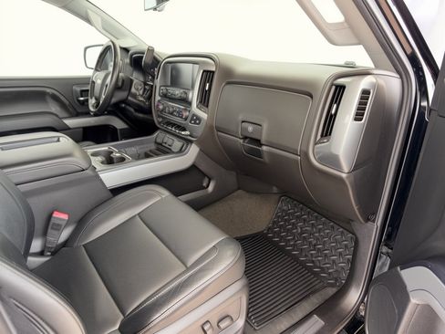 Used 2015 Chevrolet Silverado 2500 LTZ AWD/4WD image 30