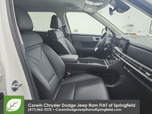 Used 2026 Hyundai Santa Fe SEL FWD image 31