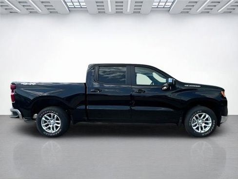 New 2025 Chevrolet Silverado 1500 LT w/ Safety Package AWD/4WD image 3