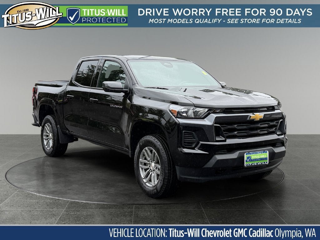 Used 2025 Chevrolet Colorado LT AWD/4WD image 1