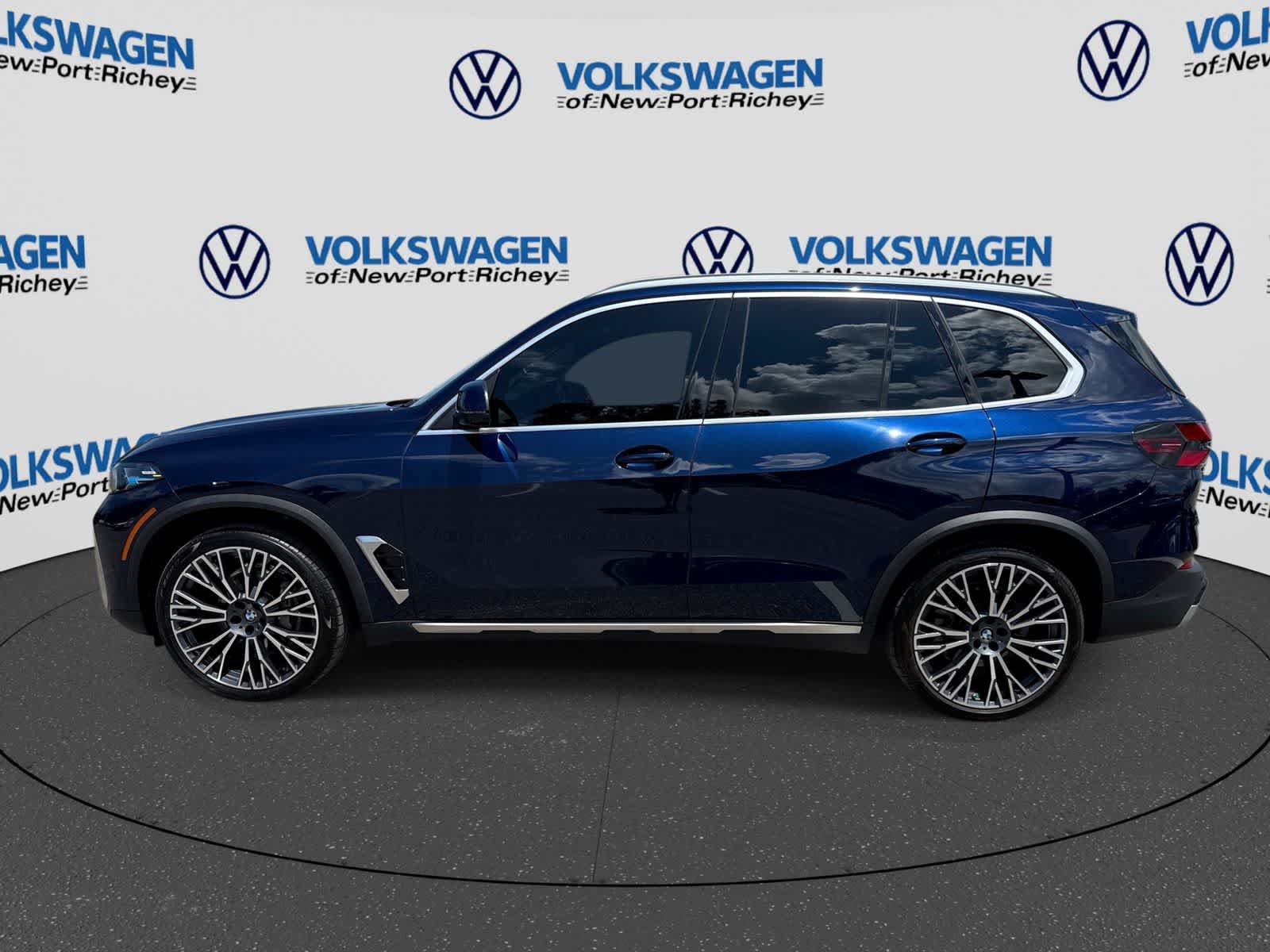 Used 2025 BMW X5 sDrive40i w/ Premium Package RWD image 11