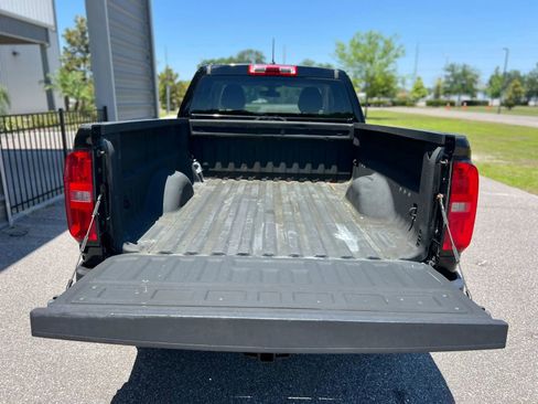 Used 2018 Chevrolet Colorado W/T RWD image 25