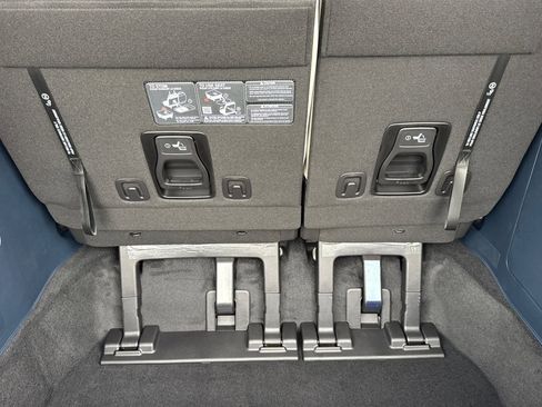 New 2026 Kia Carnival SX Prestige image 17