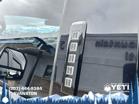 Used 2019 Ford F350 Lariat image 23