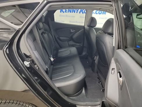 Used 2015 Hyundai Tucson Limited w/ Option Group 03 image 11