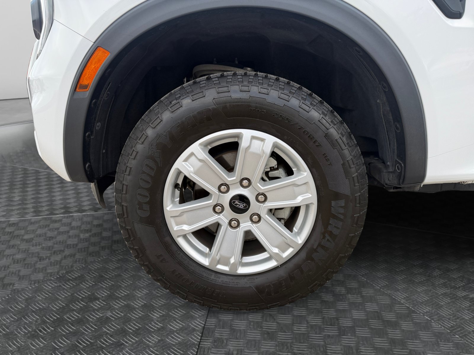 Certified 2024 Ford Ranger XL RWD image 9