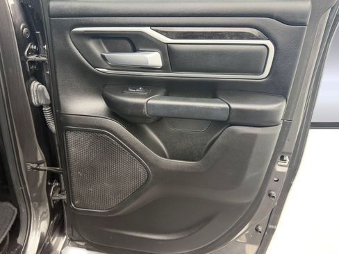 Used 2022 RAM 1500 Big Horn w/ Night Edition AWD/4WD image 32