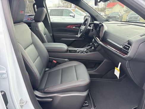 New 2026 Chevrolet Traverse Z71 w/ Enhanced Driving Package AWD/4WD image 30