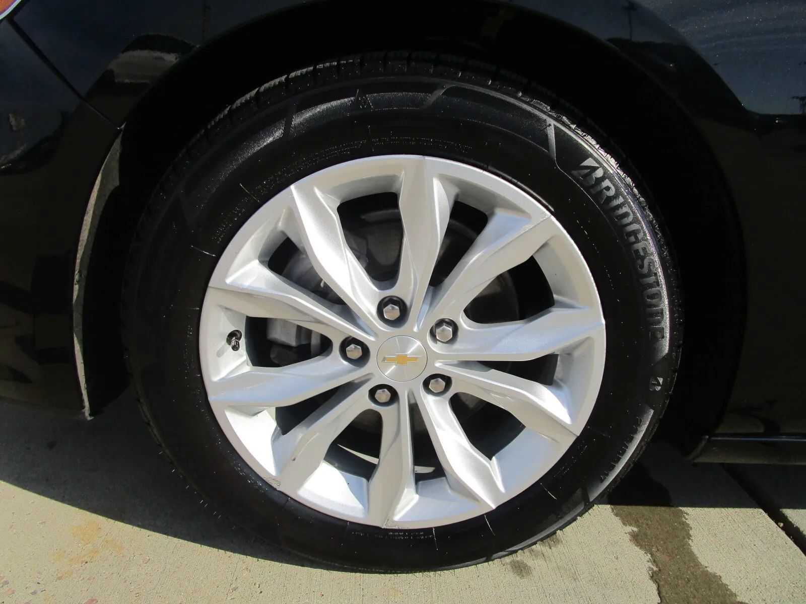 Used 2024 Chevrolet Malibu LT FWD image 40