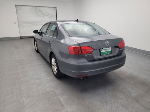 Used 2013 Volkswagen Jetta SE FWD image 5