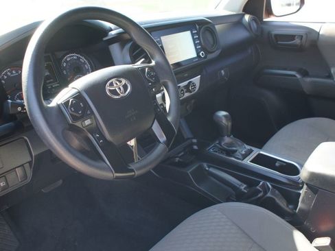 Used 2021 Toyota Tacoma SR w/ SR Convenience Package image 12