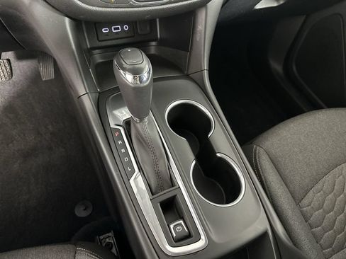 Used 2019 Chevrolet Equinox LT FWD image 19