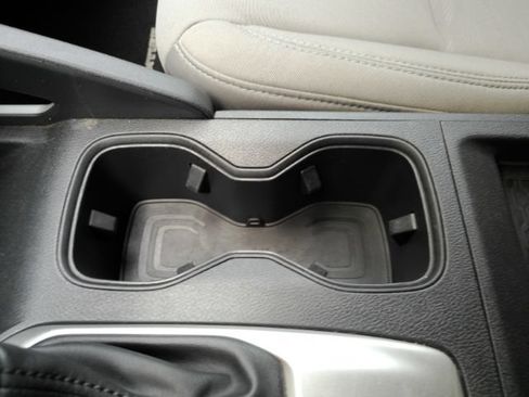 Used 2022 Nissan Frontier SV RWD image 46