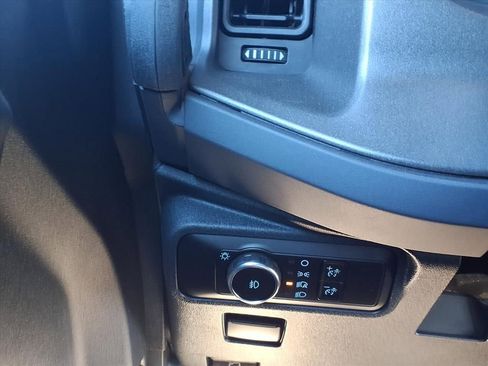 New 2025 Ford Bronco Badlands image 15