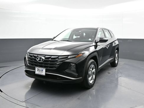 Certified 2022 Hyundai Tucson SE AWD/4WD image 1